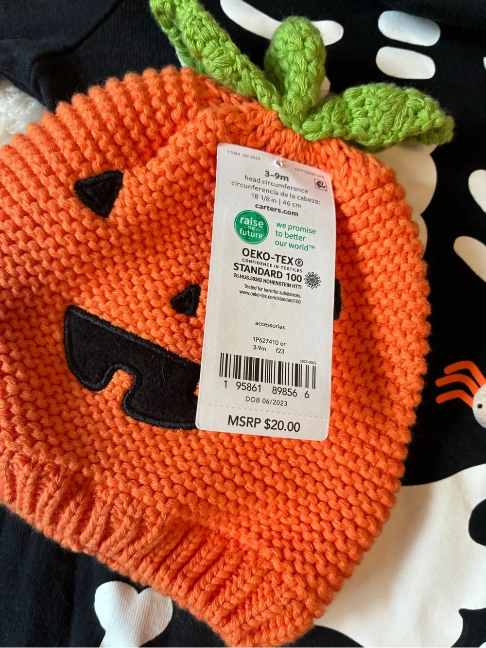 🎃🕷️ Carter's Halloween Bundle | Skeleton Romper & Pumpkin Beanie | 6M